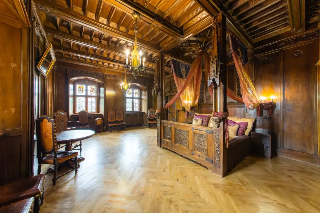 Ile kosztuje nocleg w zamku Czocha? Poznaj ceny i rodzaje pokoi