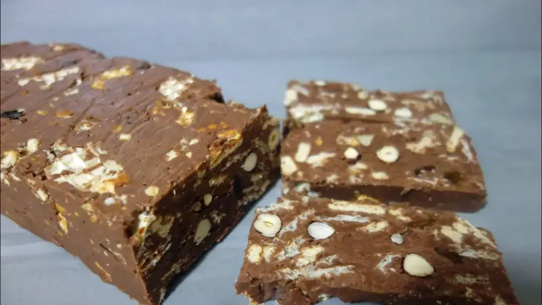 Jak zagęścić blok czekoladowy: skuteczne metody na idealną konsystencję