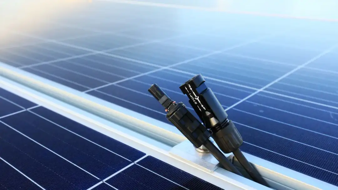  Przewody i kable fotowoltaiczne - jak wybrać najlepsze do Twojej instalacji PV?