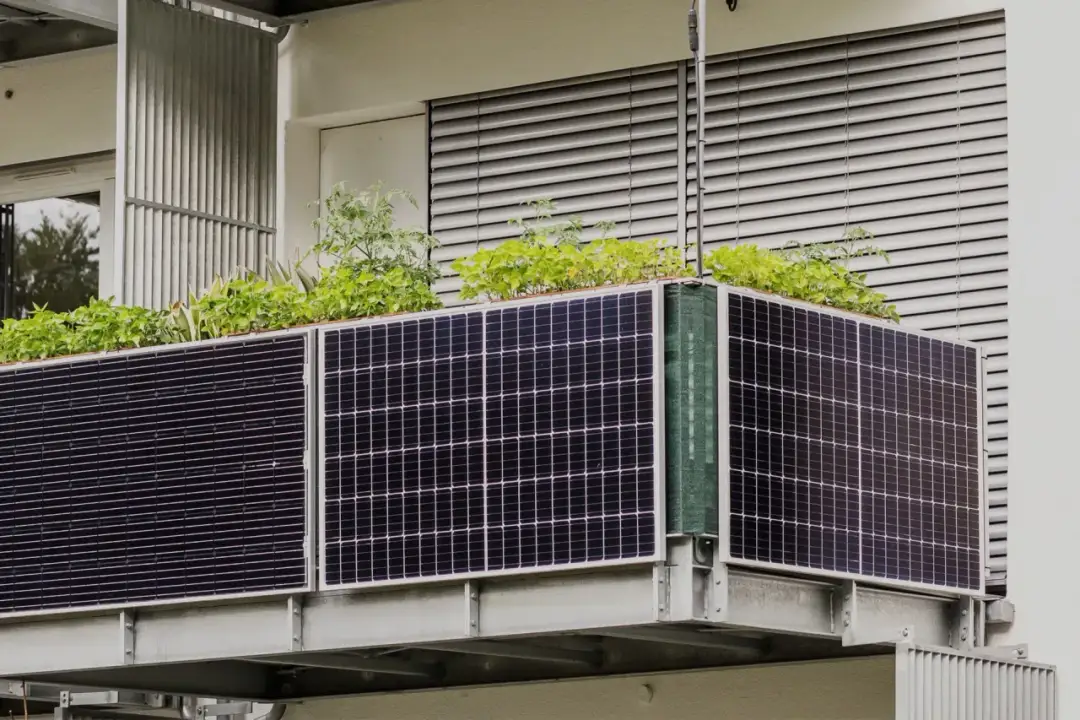 Ile kosztuje fotowoltaika na balkonie i czy to się naprawdę opłaca? Sprawdź teraz!