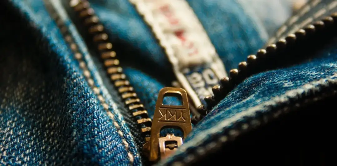 Jak naprawić zamek w spodniach? Domowe sposoby krok po kroku