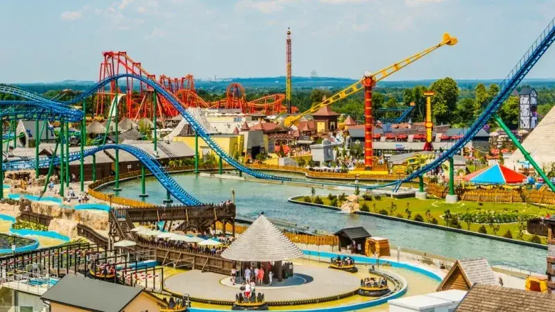 Czemu warto zorganizować wyjazd do Energylandii? 5 sekretów parku