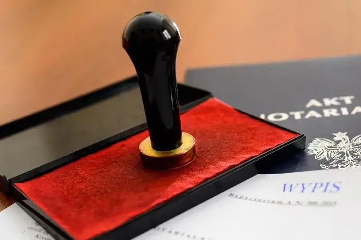 Kiedy akt notarialny nabiera mocy prawnej i co to oznacza dla Ciebie