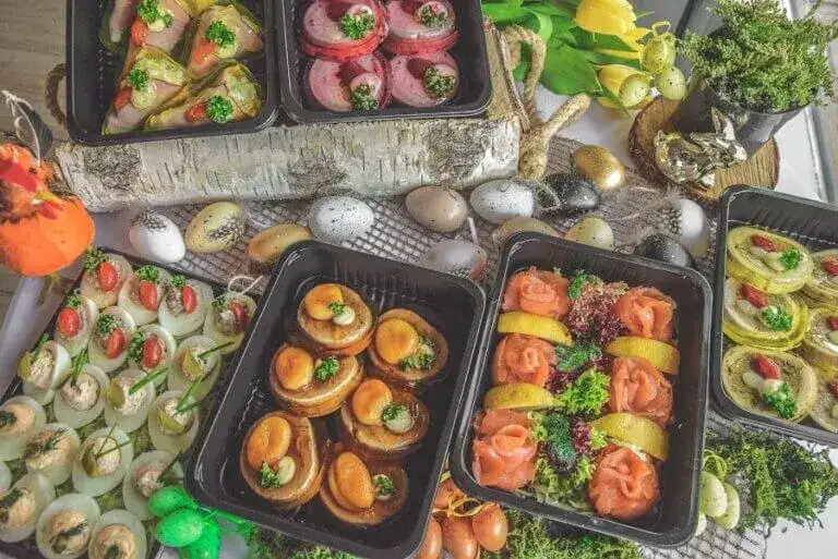 Wielkanocne Menu: Tradycja i Nowoczesność Przepisy na Uroczysty Obiad