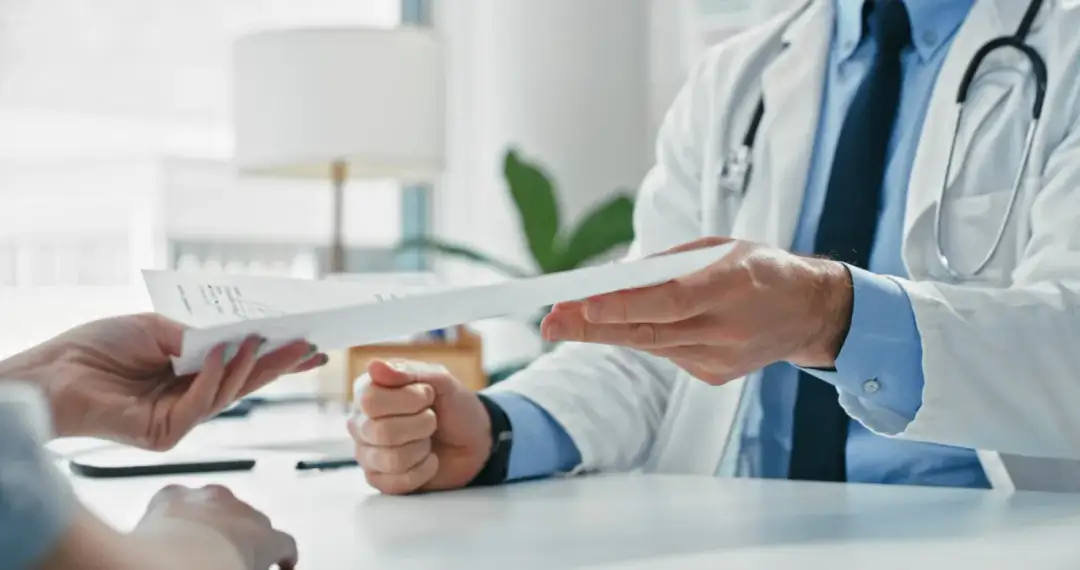 Kto płaci L4 po ustaniu zatrudnienia? Sprawdź swoje prawa i obowiązki