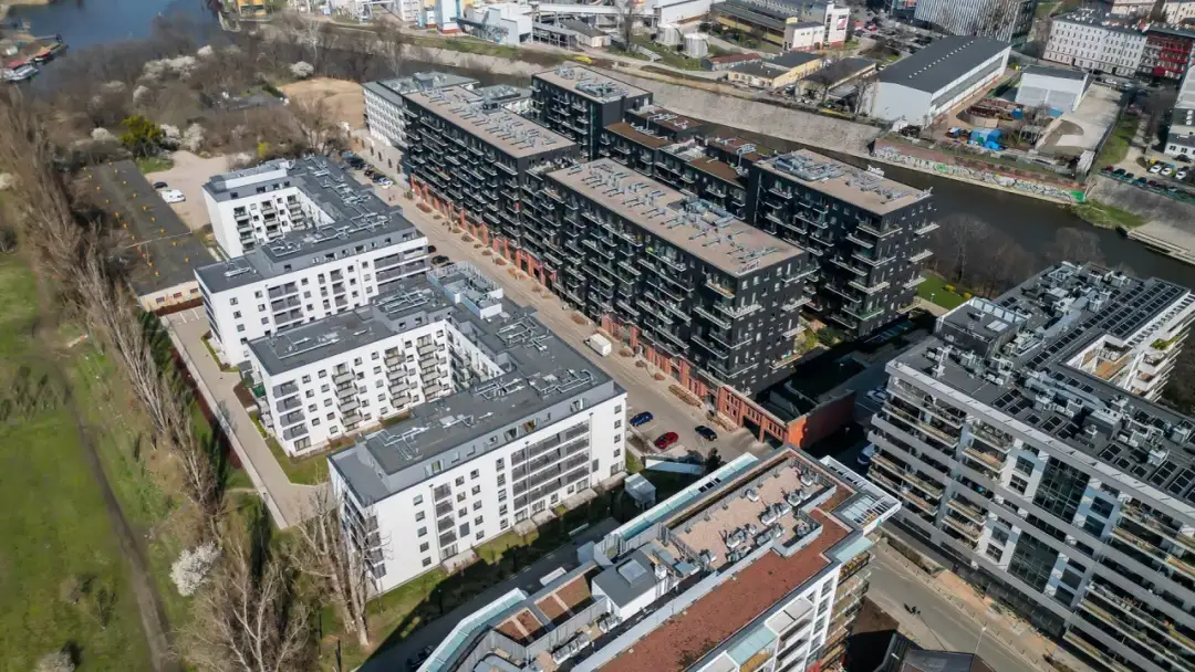 Ile kosztuje wynajem mieszkania 2 pokojowego w różnych miastach?