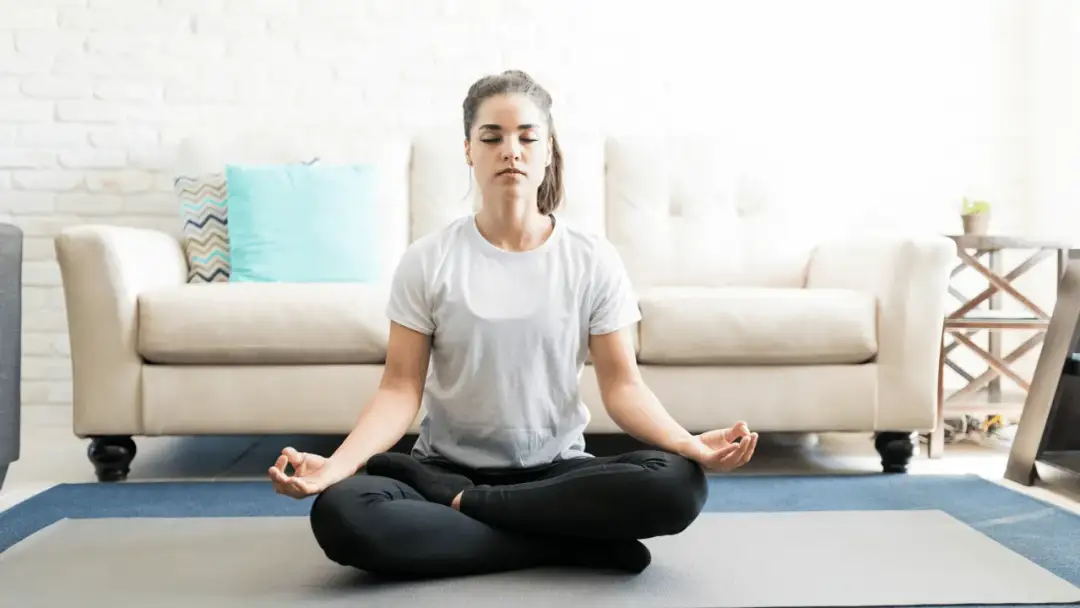 O czym myśleć podczas medytacji? Skup się na kotwicach, nie walcz