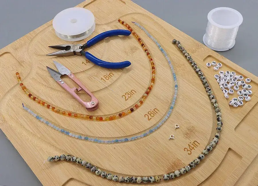 Jak zrobić naszyjnik z kamieniem: 5 prostych kroków dla początkujących