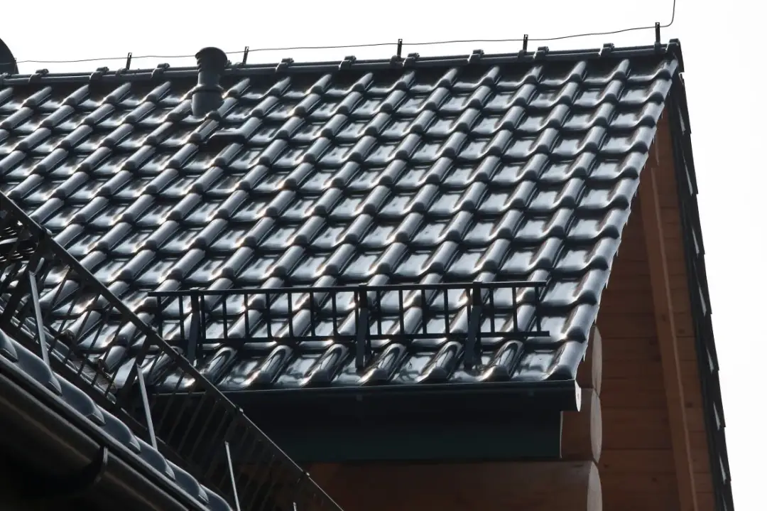 Jak dobrać kominek dachowy? 6 funkcji i 3 popularne rodzaje