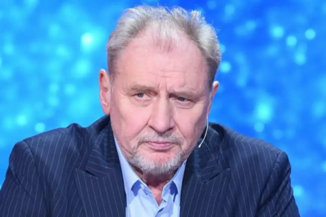 Andrzej Grabowski żyje i ma się dobrze, odpowiedzi na plotki o śmierci