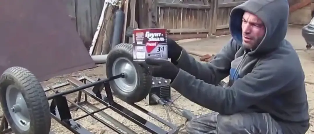 Jak zrobić taczkę samodzielnie - proste kroki i materiały do budowy