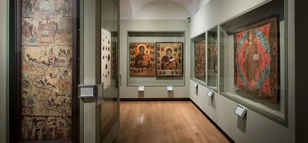 Malarstwo tablicowe: Historia, techniki i tajemnice sztuki średniowiecznej