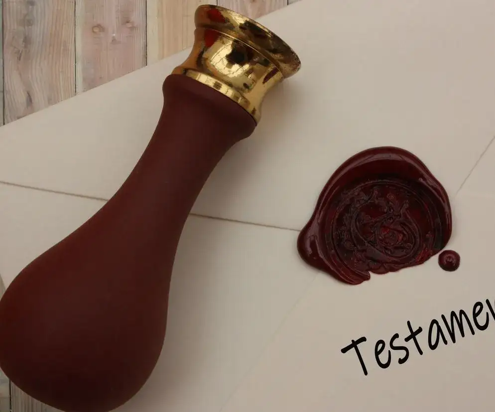 Testament czy darowizna: co wybrać, aby uniknąć problemów z majątkiem?