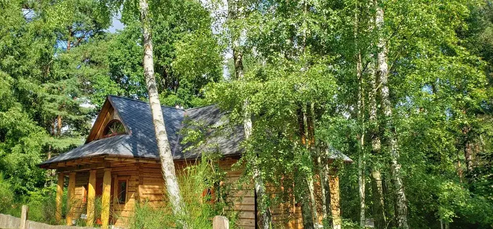 Nocleg nad jeziorem łódzkie – idealne miejsca na relaks i przygodę