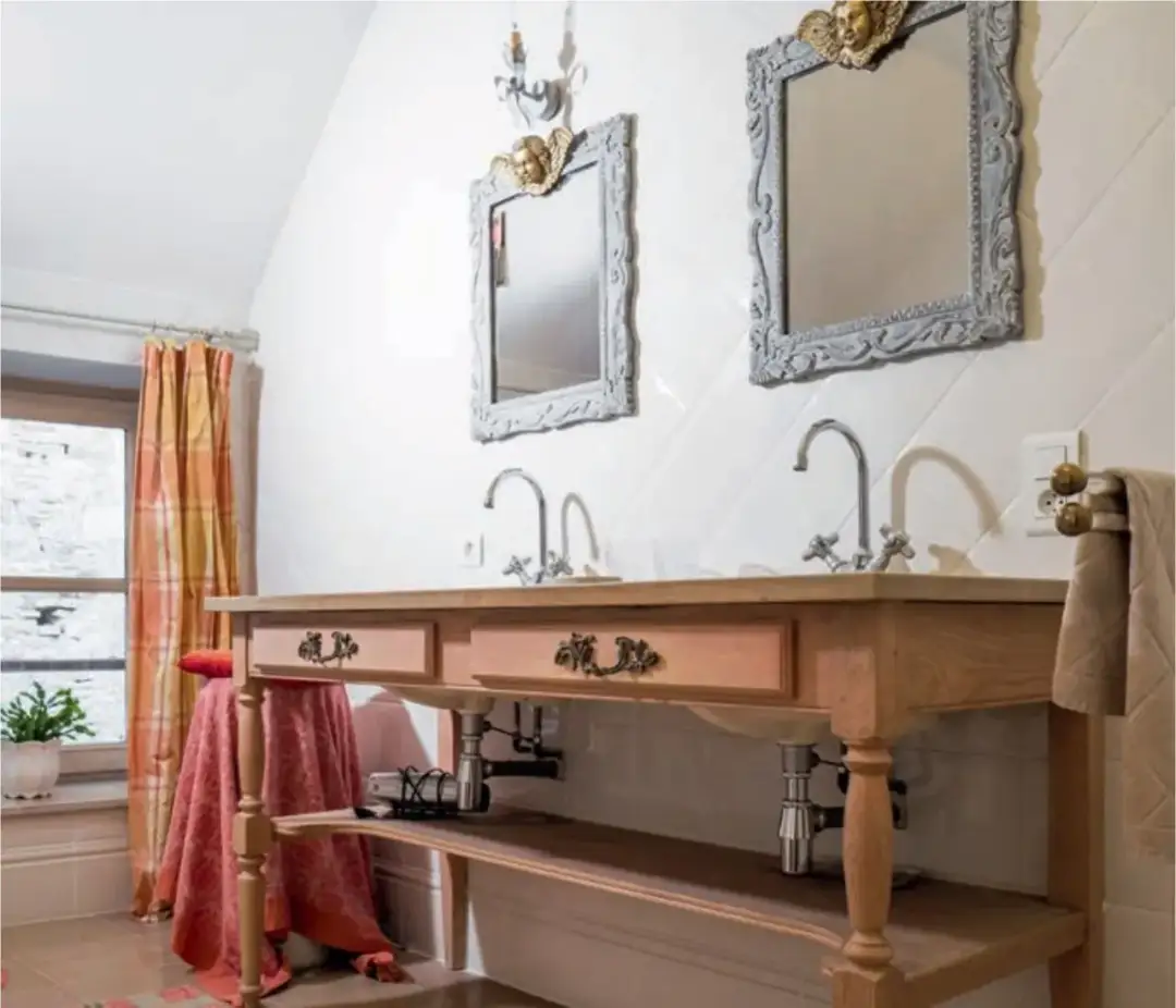 Jak przerobić szafkę pod umywalkę i uniknąć kosztownych błędów