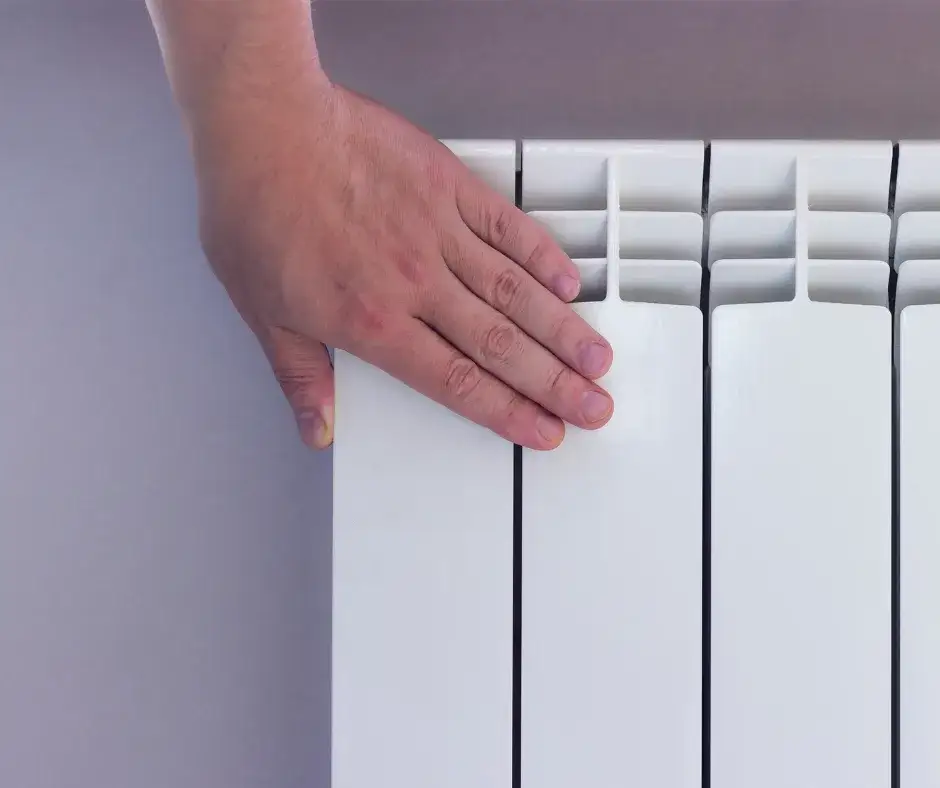 Dlaczego grzejniki się zapowietrzają? 5 przyczyn i rozwiązania