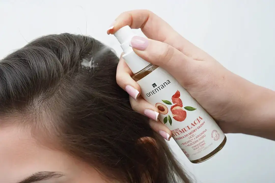 Kwas hialuronowy: Aplikuj prawidłowo i zobacz efekty! Krok po kroku