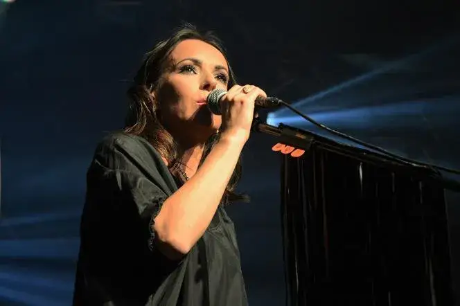 Ile trwa koncert Kasi Kowalskiej? Odkryj długość występu i więcej