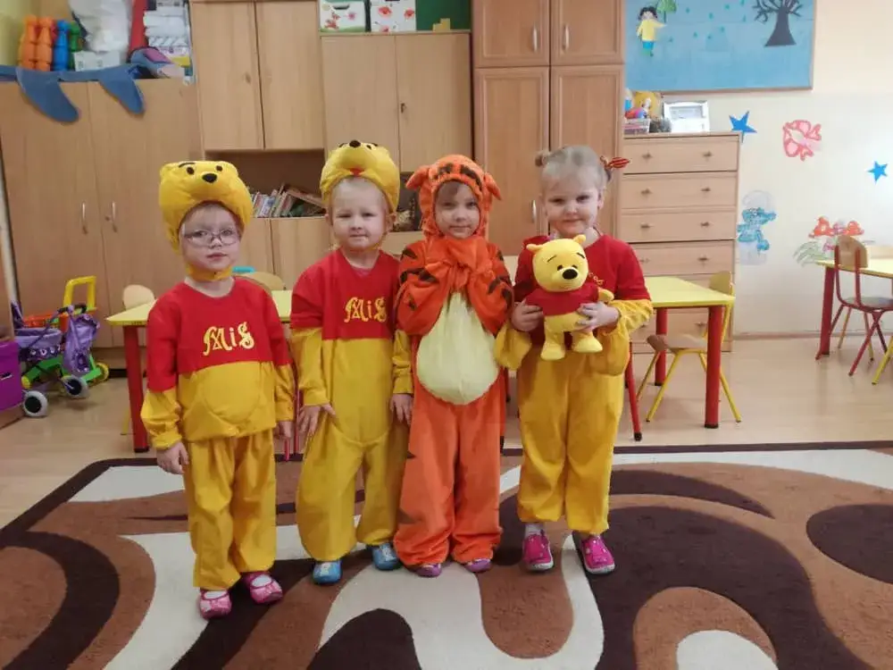 Jak zrobić strój Kubusia Puchatka: proste pomysły na kostium DIY