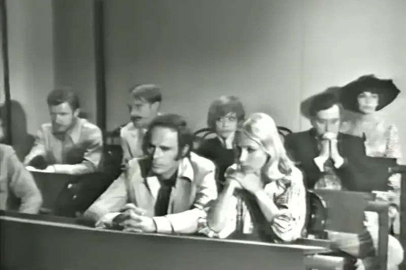 Teatr Sensacji Kobra: Jak błyskawica - intrygująca fabuła i obsada