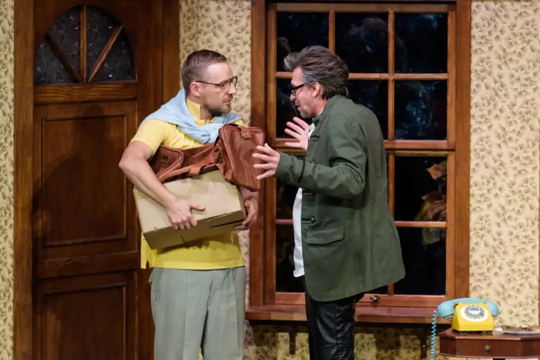 Czego nie widać w Teatrze Kwadrat - zaskakujące kulisy spektaklu