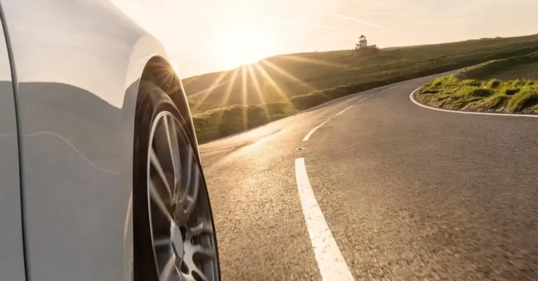 Kiedy opony letnie? Dowiedz się, jak uniknąć niebezpieczeństw na drodze