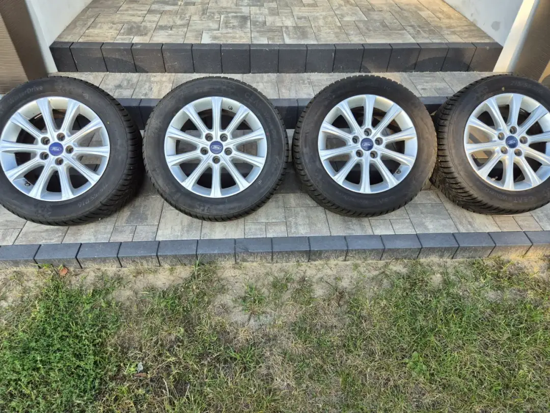 Jak dobrać idealne opony do Forda Mondeo Mk4 z felgami 18 cali? Praktyczne porady