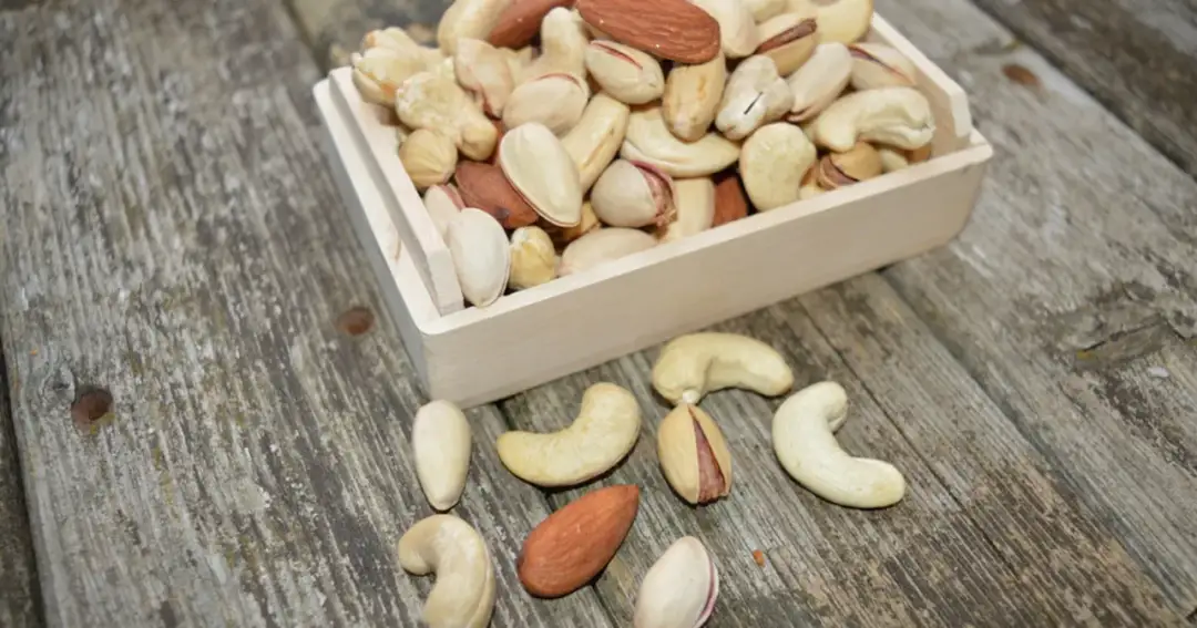 Ile kalorii mają pistacje? Zaskakujące fakty o ich wartości odżywczej