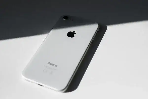 Pojemność baterii iPhone 8 - poznaj jej moc i czas pracy