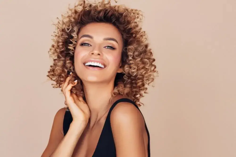 Jak zrobić afro męskie - proste sposoby na stylizację i pielęgnację