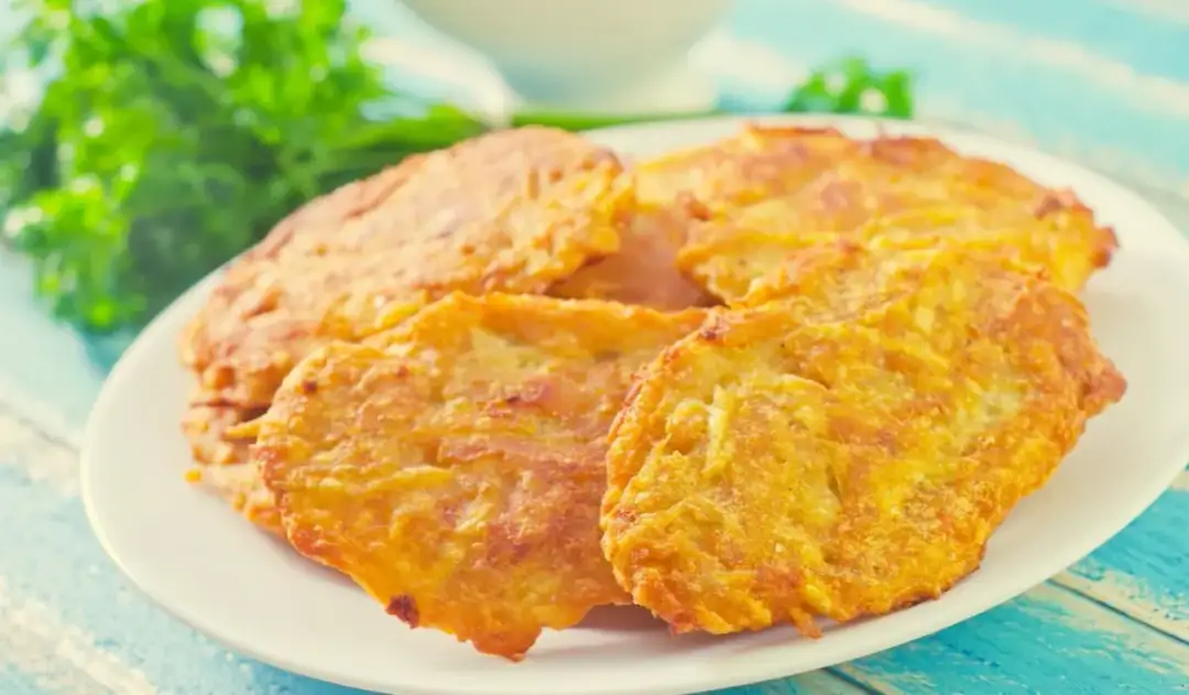 Idealna mąka do placków ziemniaczanych. Sekret puszystości i chrupiącej skórki