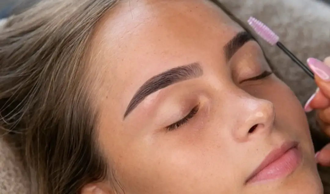 Zalety żelowych farb do brwi - czy potrafisz wymienić wszystkie?