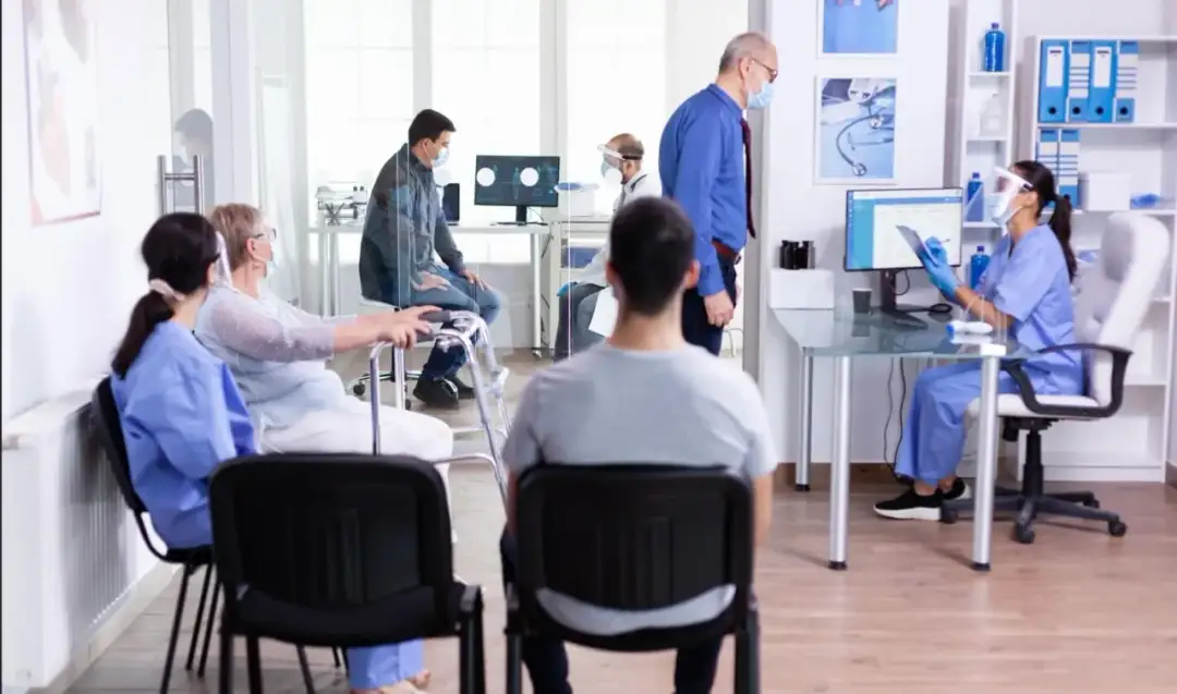 Ile czasu ma lekarz na pacjenta? Sprawdź, co wpływa na wizytę