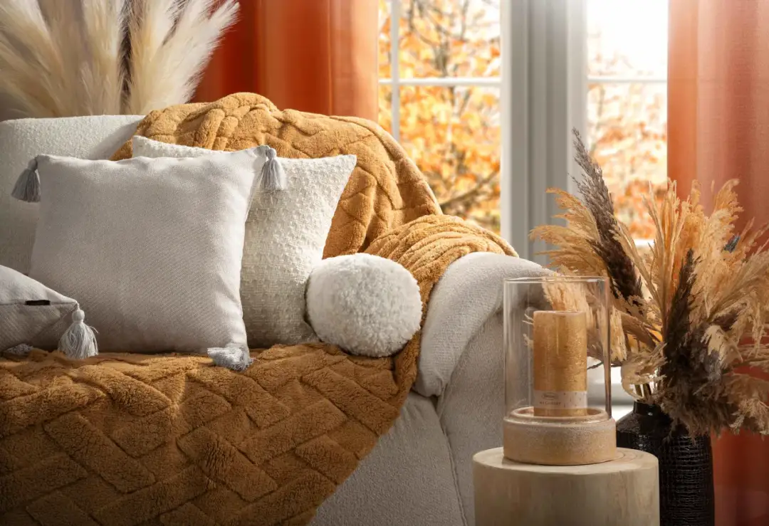 Czym przykryć kanapę? Odkryj idealne rozwiązanie dla Twojego domu!