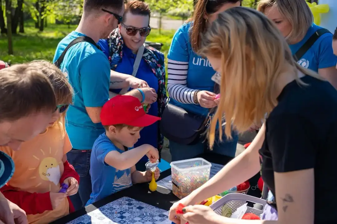 Jak zostać wolontariuszem UNICEF i zmienić życie dzieci w potrzebie