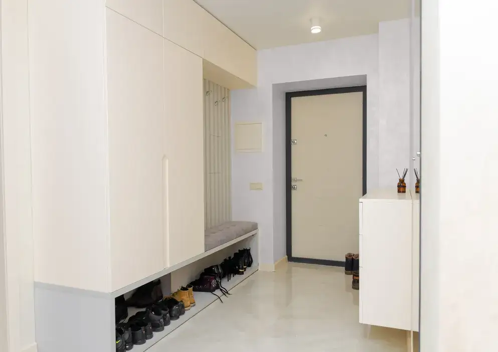 Jak zrobić przedpokój, aby był funkcjonalny i zachwycał gości?