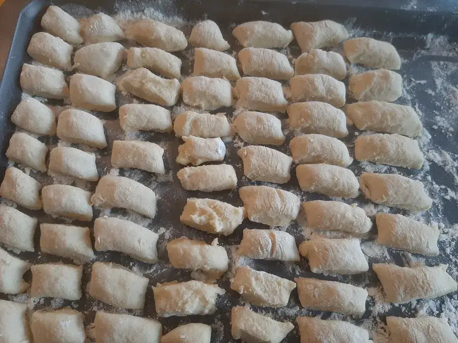 Czy kopytka można mrozić i jak robić to prawidłowo - sprawdzone sposoby