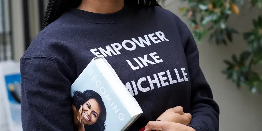 Jaką książkę warto przeczytać? Odkryj najlepsze tytuły, które zachwycą