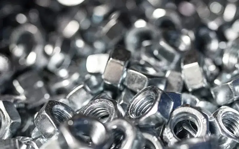 Podstawowe rodzaje nakrętek