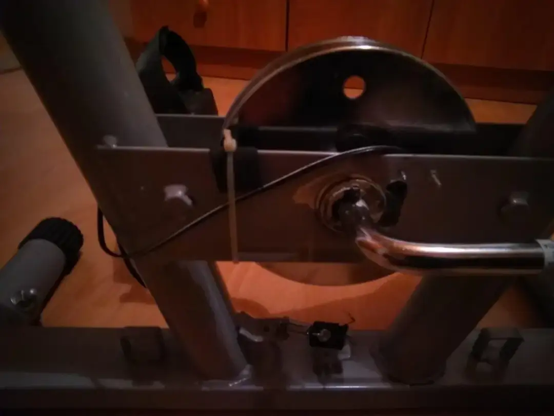 Jak naprawić opór w rowerze magnetycznym bez kosztownej wizyty u mechanika