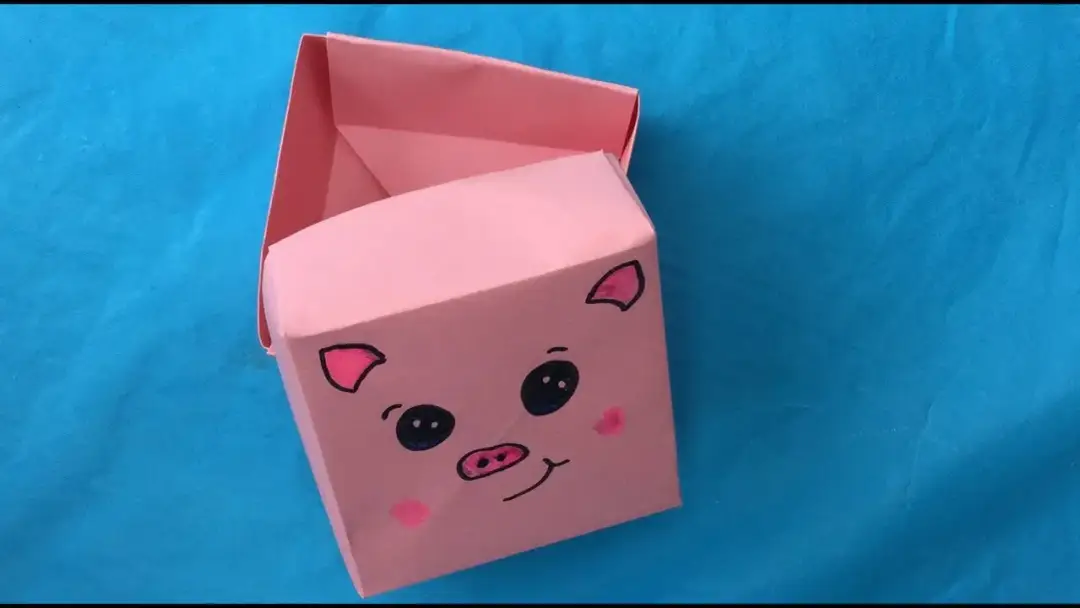 Prosty sposób na wykonanie kartonu z papieru bez specjalnych umiejętności