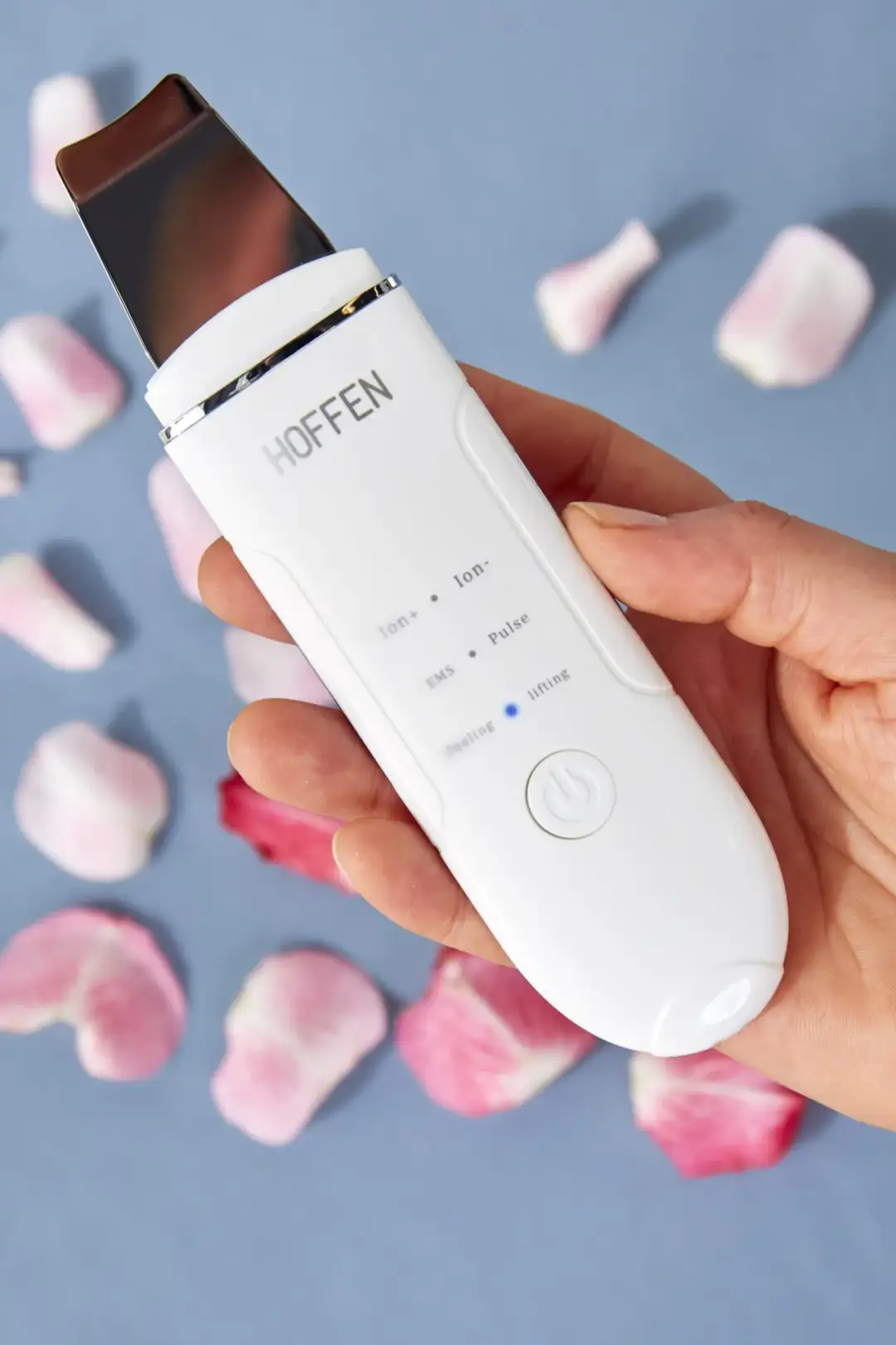 Jakie urządzenie do peelingu kawitacyjnego wybrać, aby uniknąć błędów?