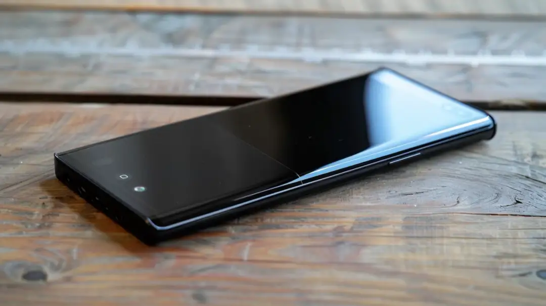 iPhone 12 Pro/Pro Max - dokładne wymiary obudowy każdego z wariantów