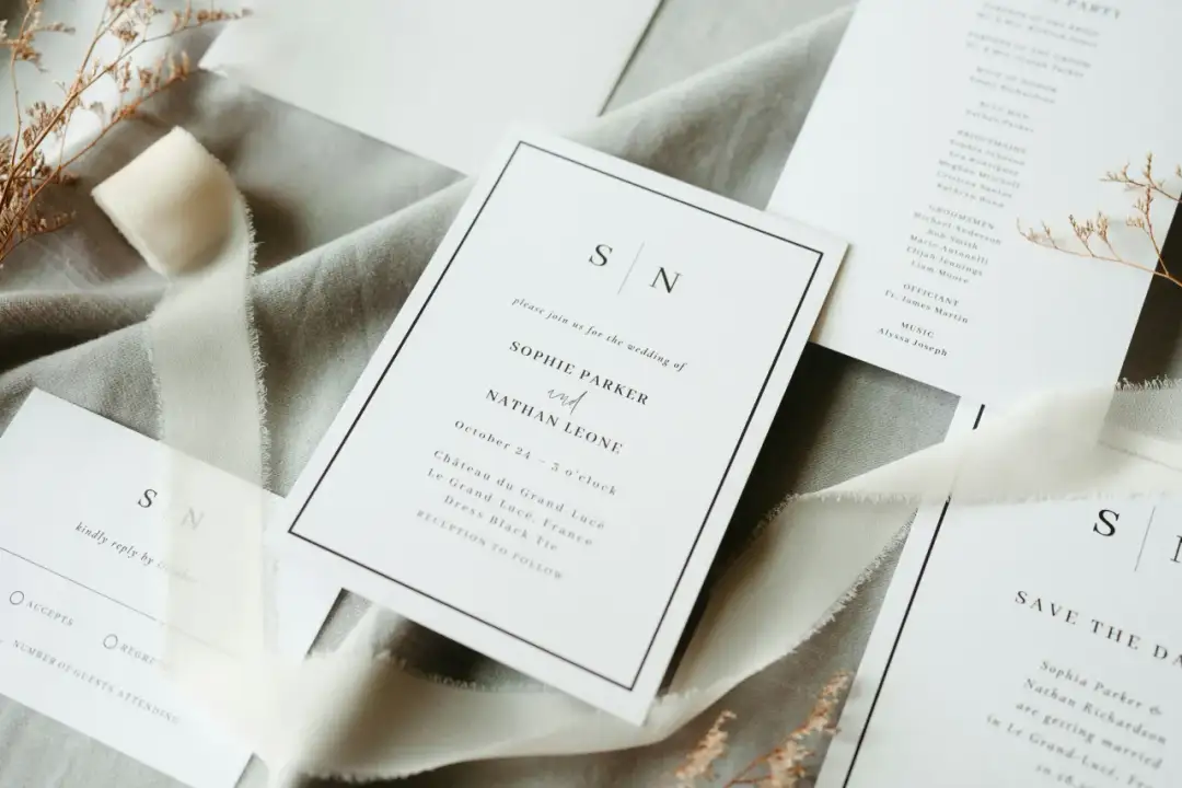 Wyjątkowe zaproszenia ślubne stworzone z pasją. Odkryj najciekawsze projekty