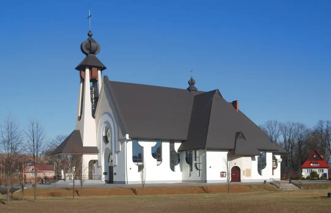 Sanktuarium Lipinki: historia, figura Matki Bożej i ważne wydarzenia