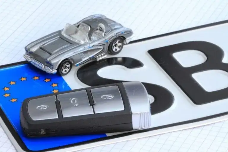 Ile kosztuje rejestracja samochodu z zagranicy? Sprawdź ukryte opłaty!