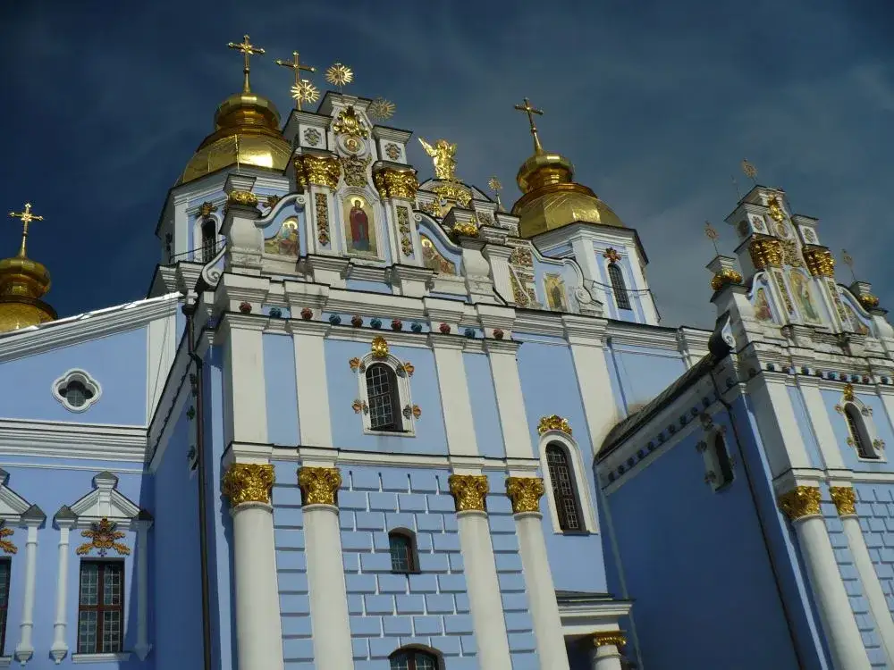 Co warto przywieźć z Ukrainy – najlepsze pamiątki i lokalne specjały