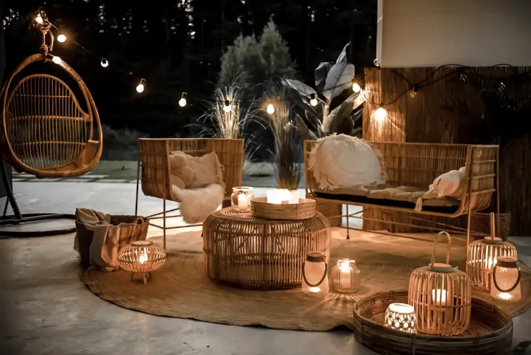 Czy meble rattanowe mogą stać na mrozie? Sprawdź, jak uniknąć zniszczeń zimą