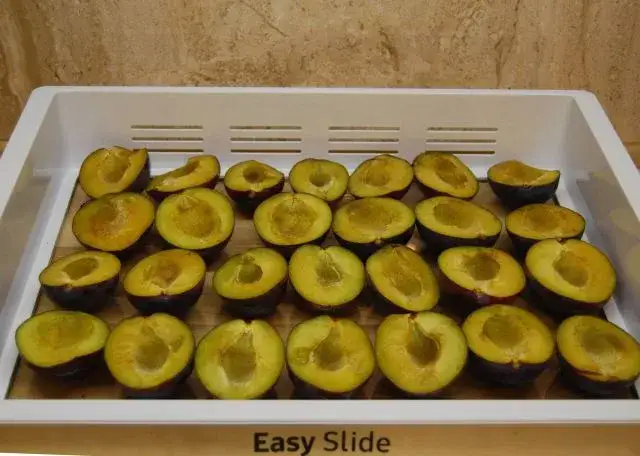 Jak mrozić śliwki, by zachować smak i zdrowie na dłużej?