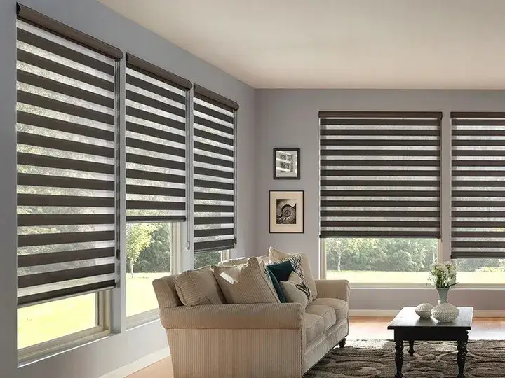 Rolety do ściany: Jak wybrać i zamontować? Praktyczne porady